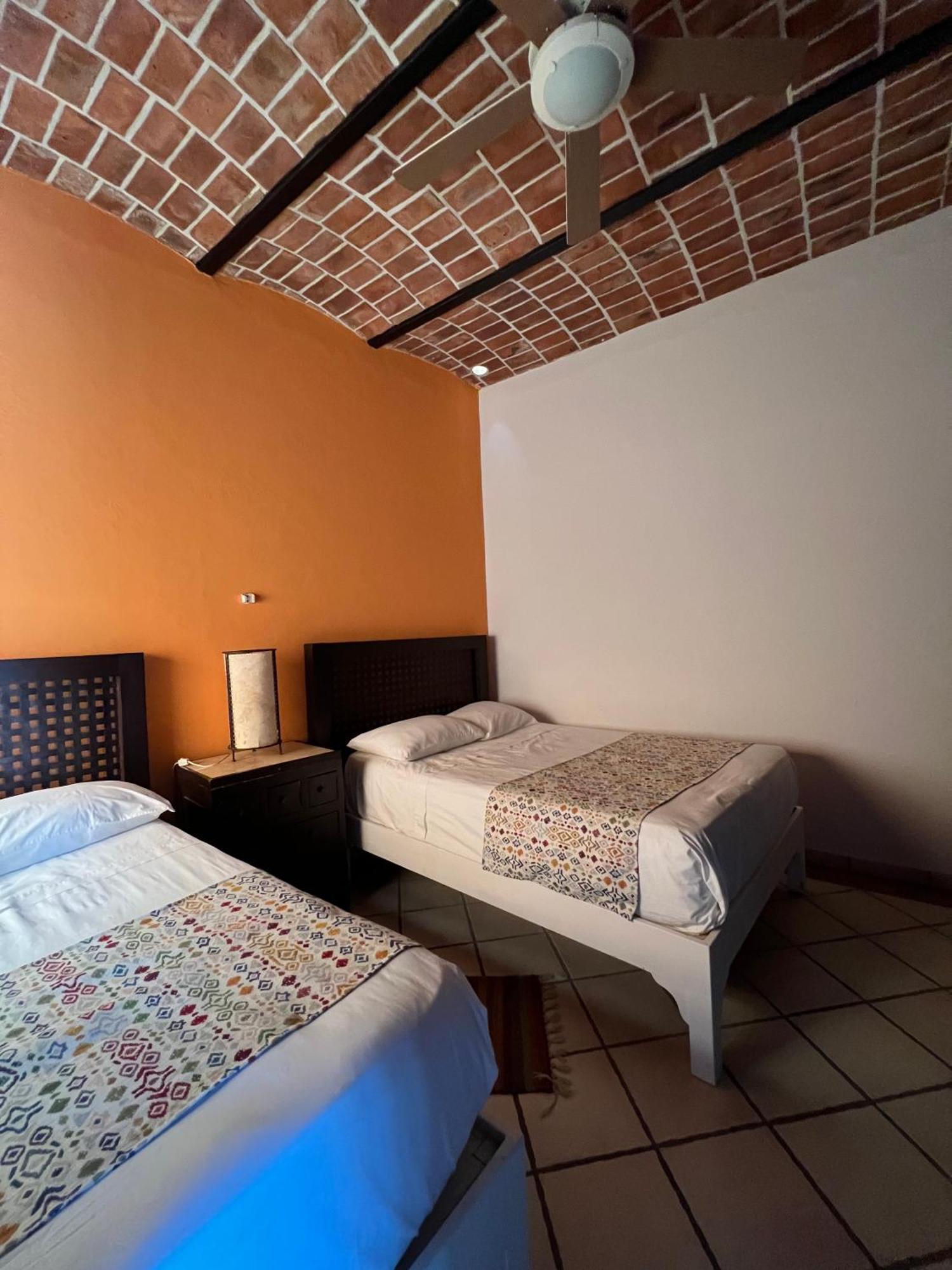 Mama Chuy Hotel & Villas San Juan Cosalá Exterior foto